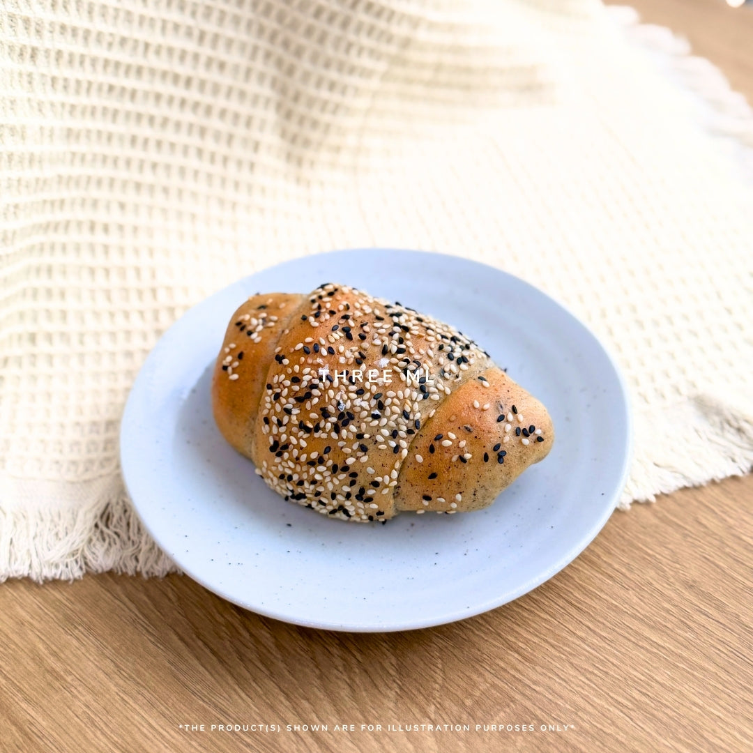 🇰🇷 K-Style Black Sesame Salt Bread – Honey Butter