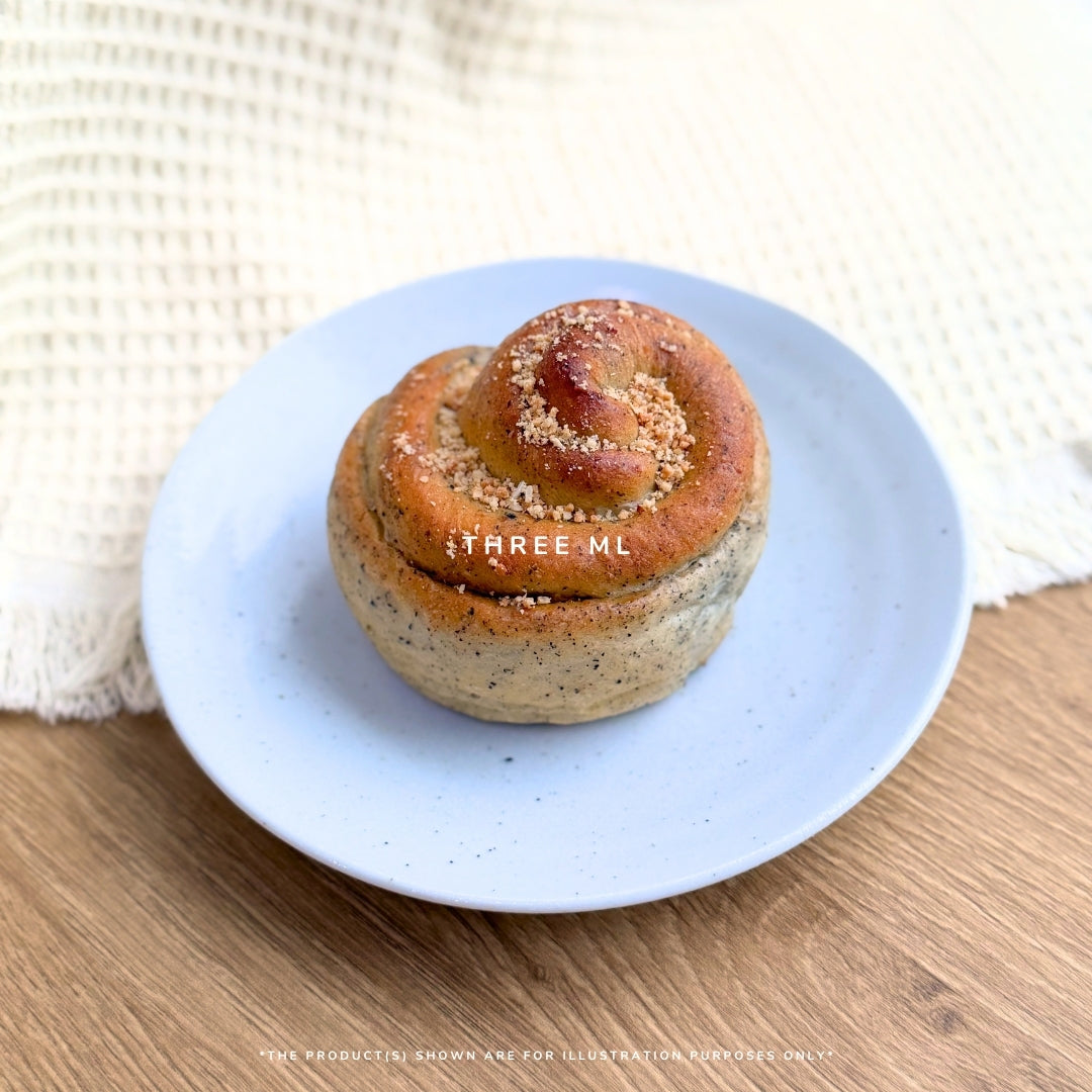 🇯🇵 Black Sesame PBJ Roll