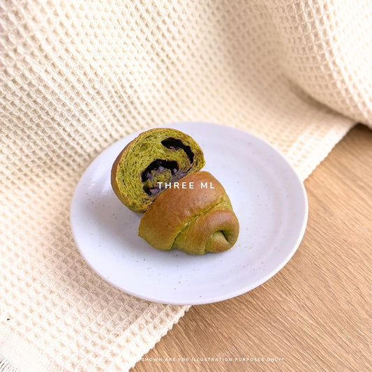 🇰🇷 K-Style Salt Bread – Matcha Dark Choc Chips