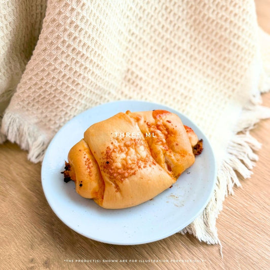 🇰🇷 K-Style Salt Bread – Shallot Cream Cheese